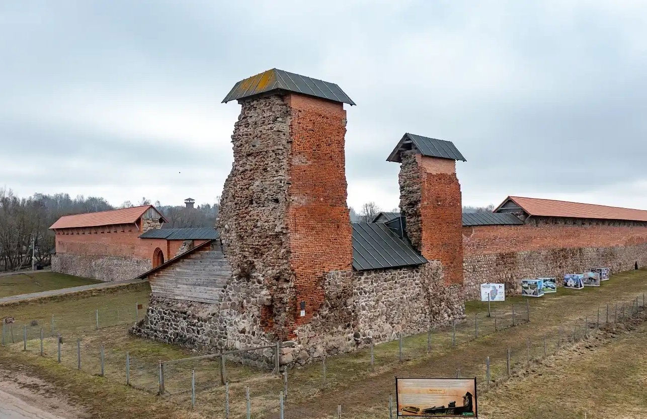 Кревский замок