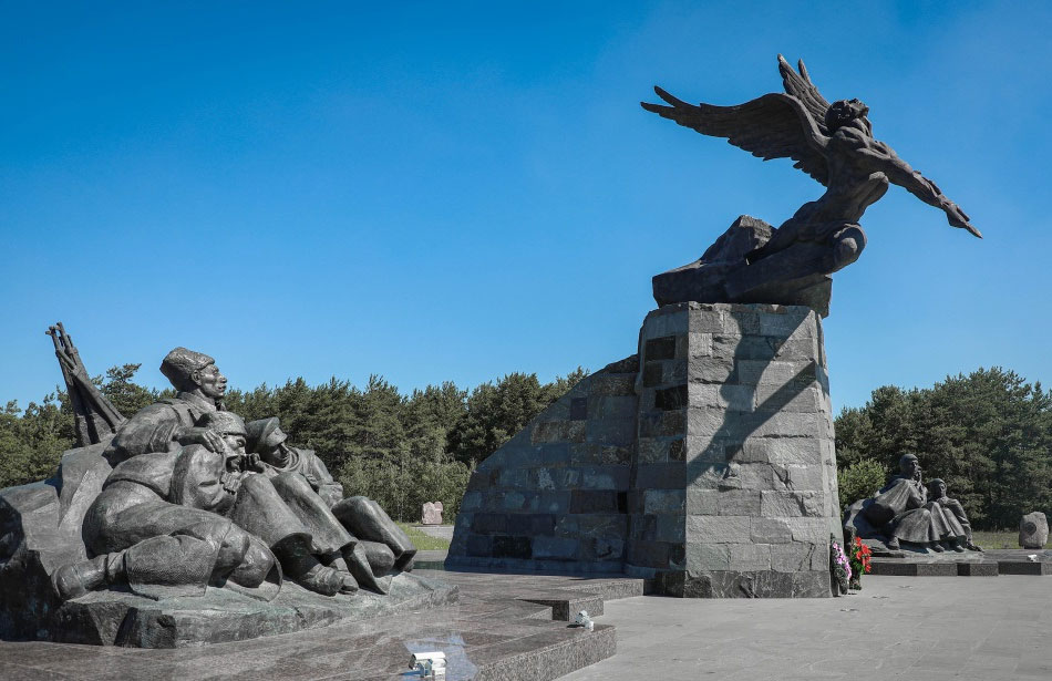 Мемориальный комплекс по линии противостояния в Первую мировую войну в г. Сморгонь