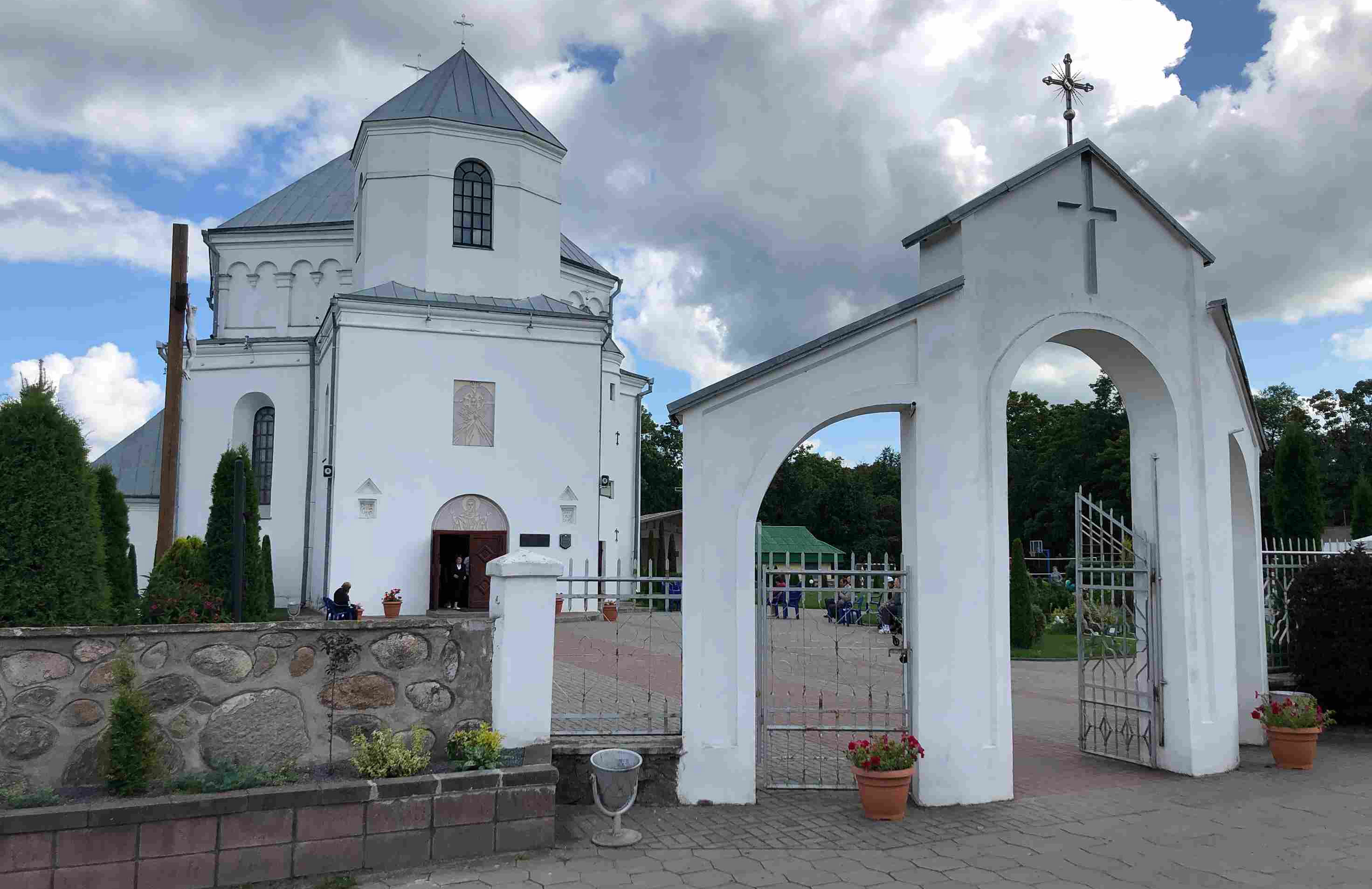 Костел Святого Михаила Архангела